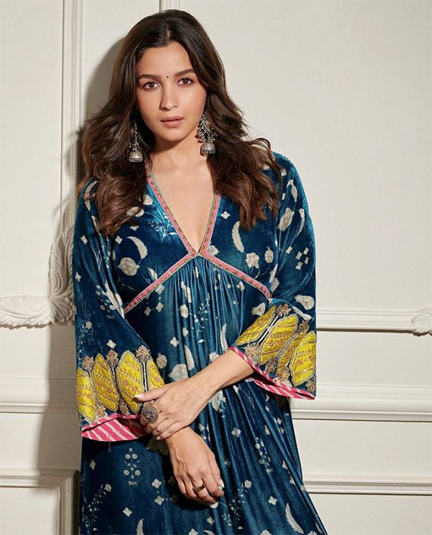 Deepavali Shopping Your Guide To Indian Festive Clothing To Lighten Things Up This Deepavali