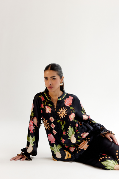 Ilia Shirt - Seashell (Black)