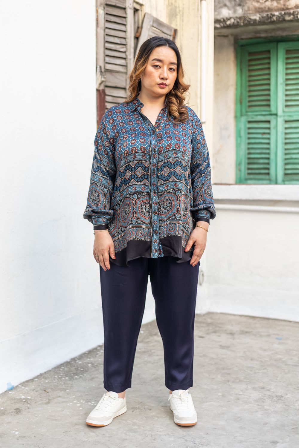 Golflink Blue Hi-Low Shirt with Pants