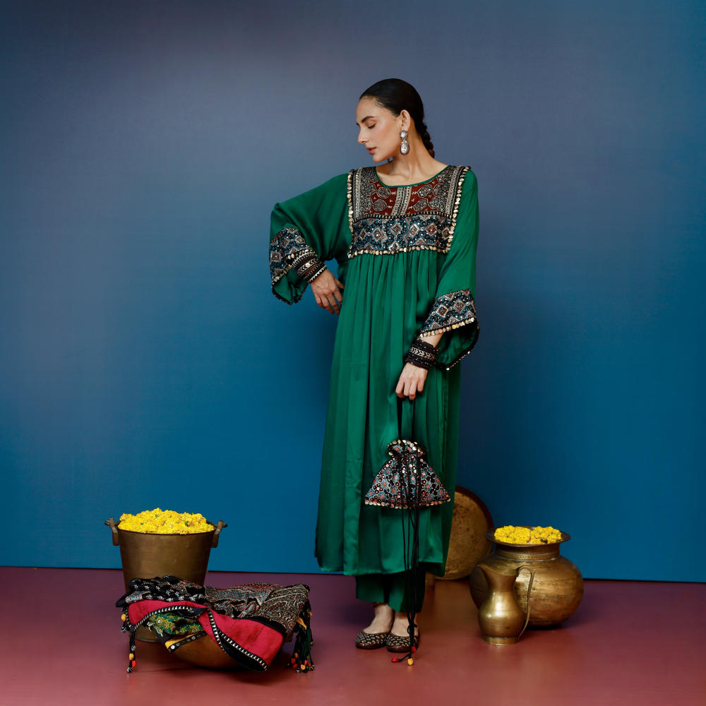 Saundh Green Kurta Set
