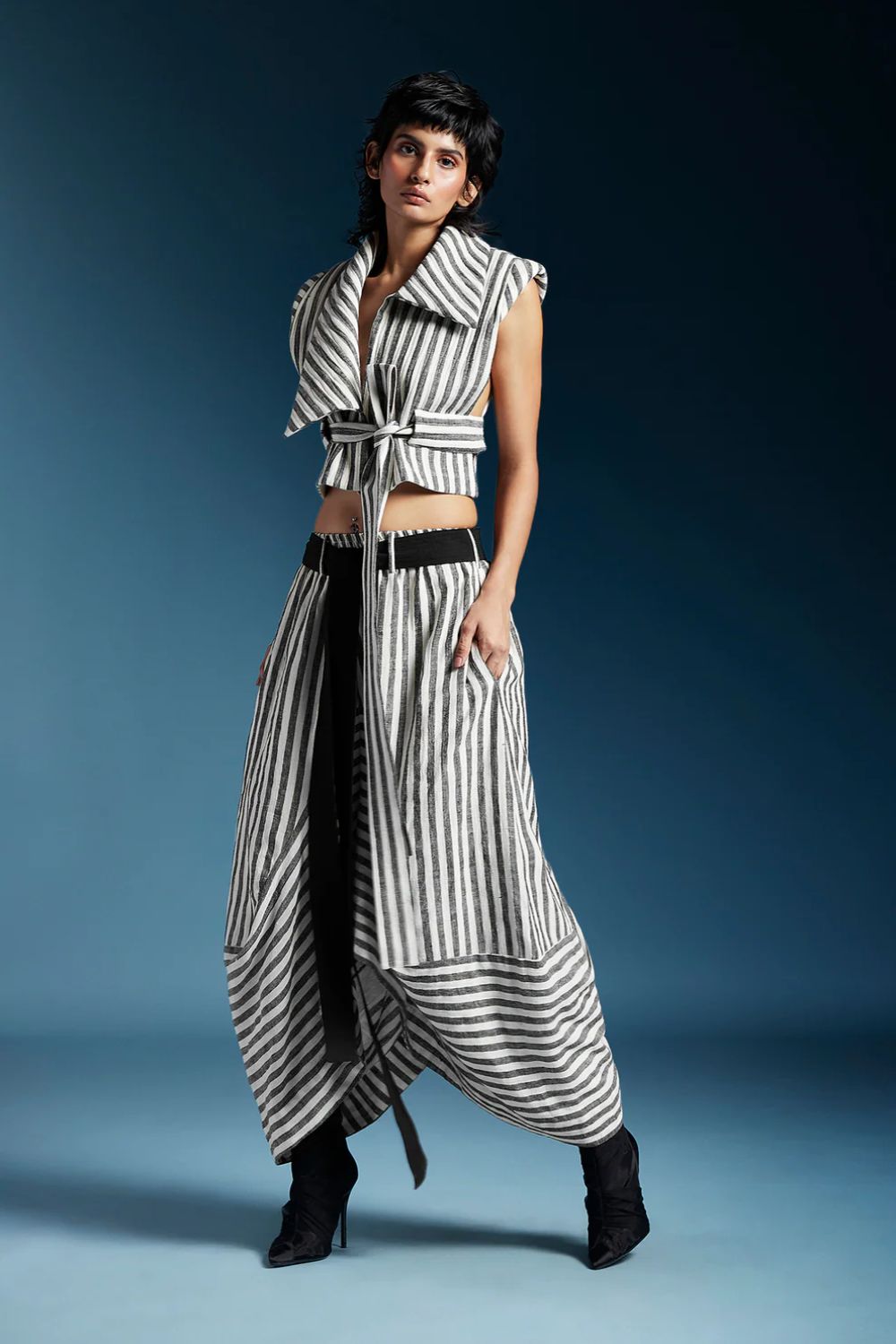 Adele Jacket-Bw Balanced Stripes