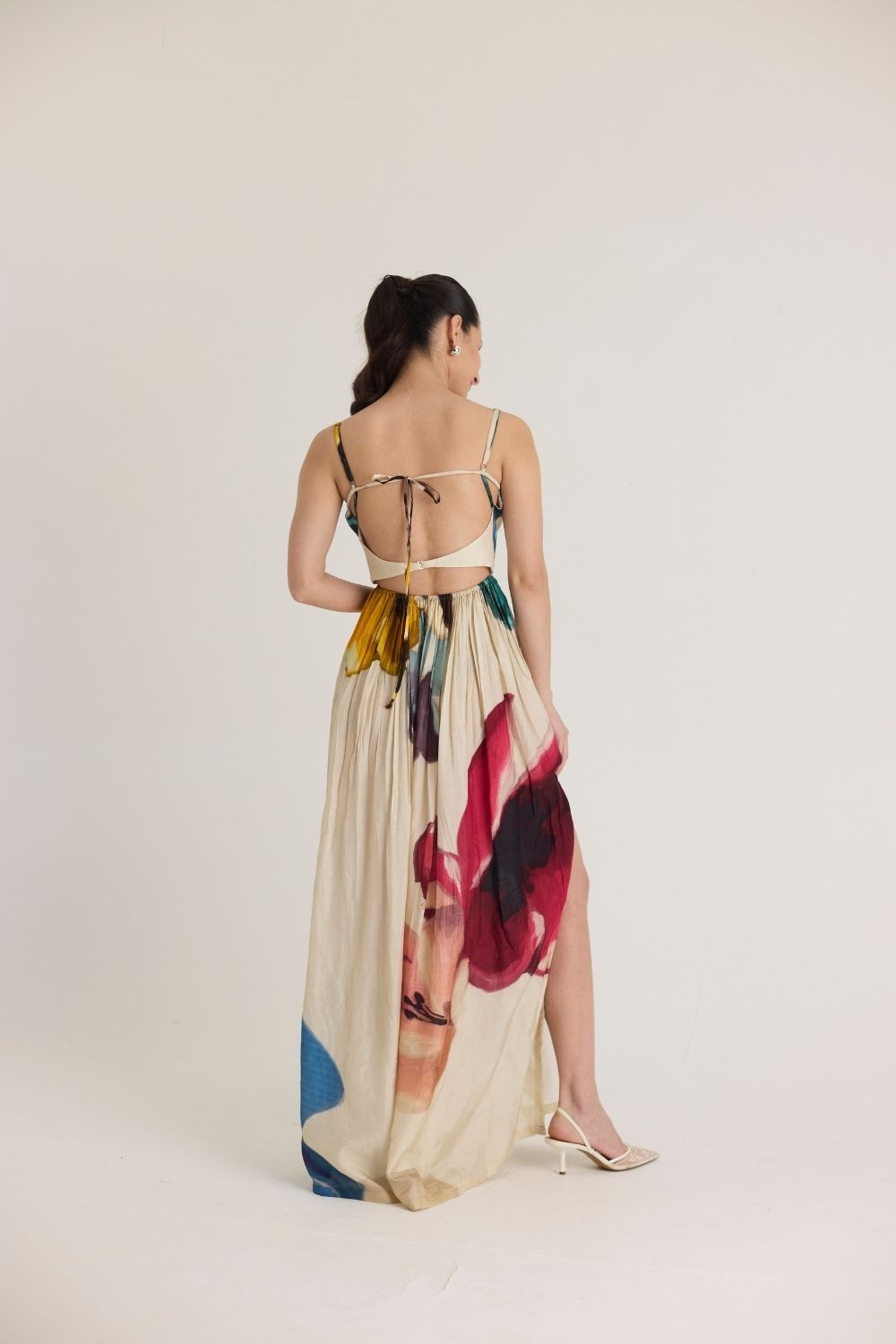 LILA BACKLESS DRESS