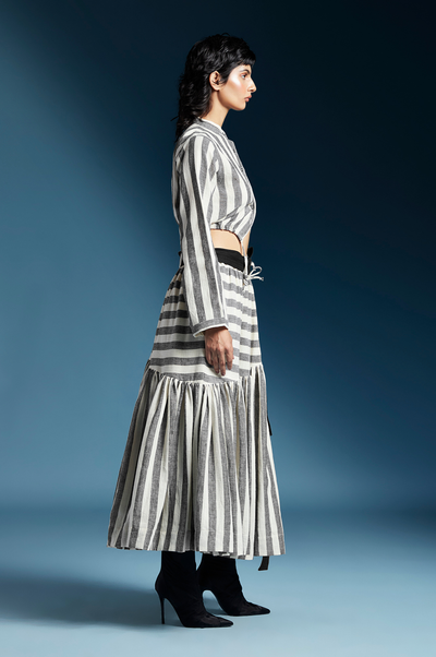 Reese Skirt-Bw Awning Stripes