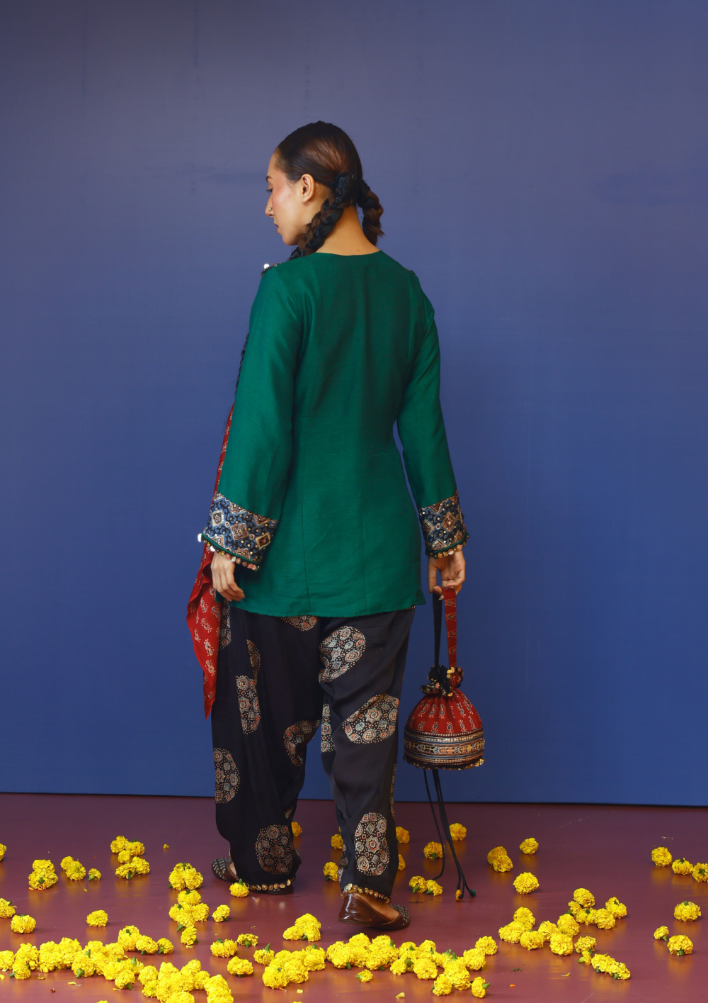 Bariyan Green Salwar Kameez