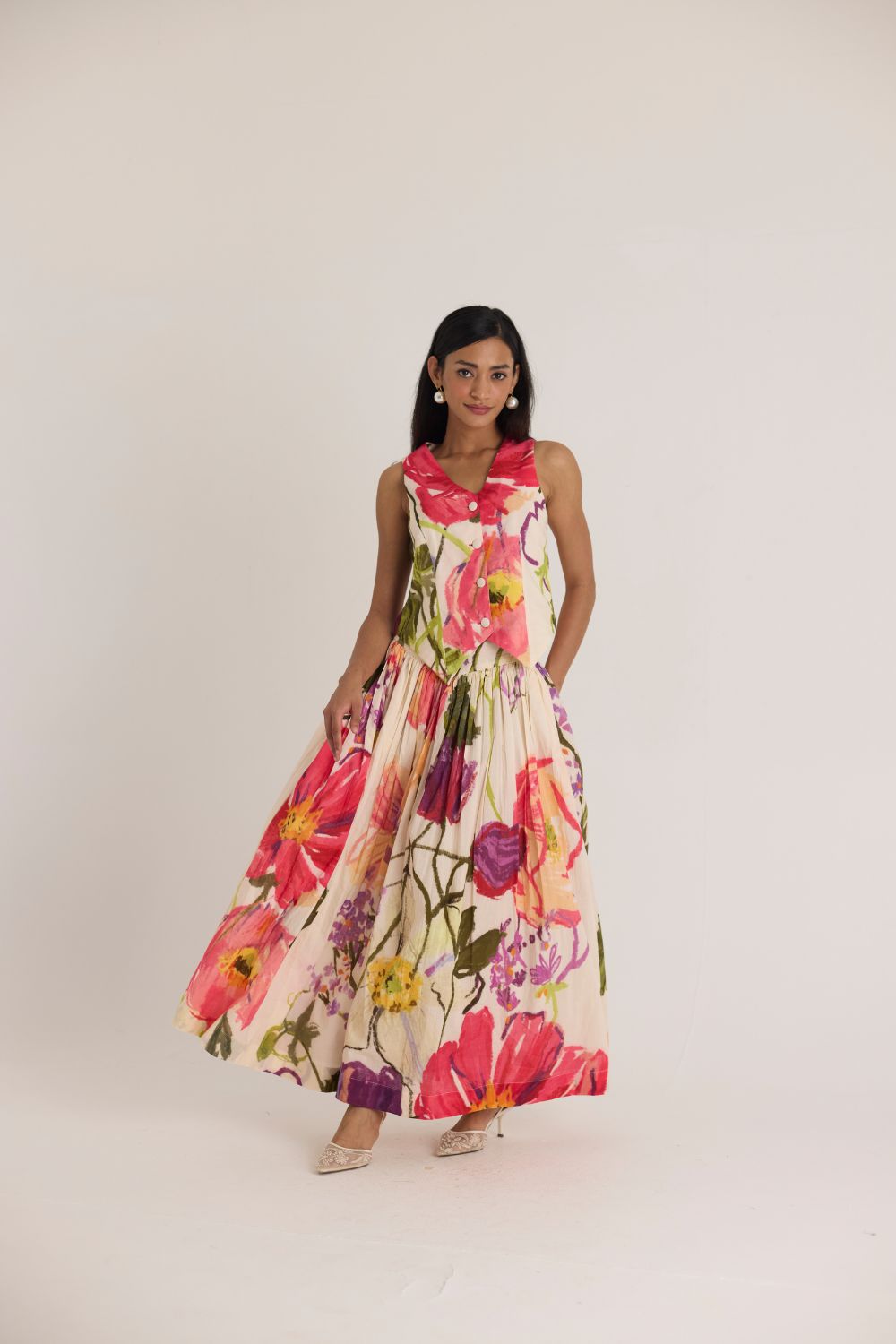 DOLLY WHITE WAISTCOAT & SKIRT SET