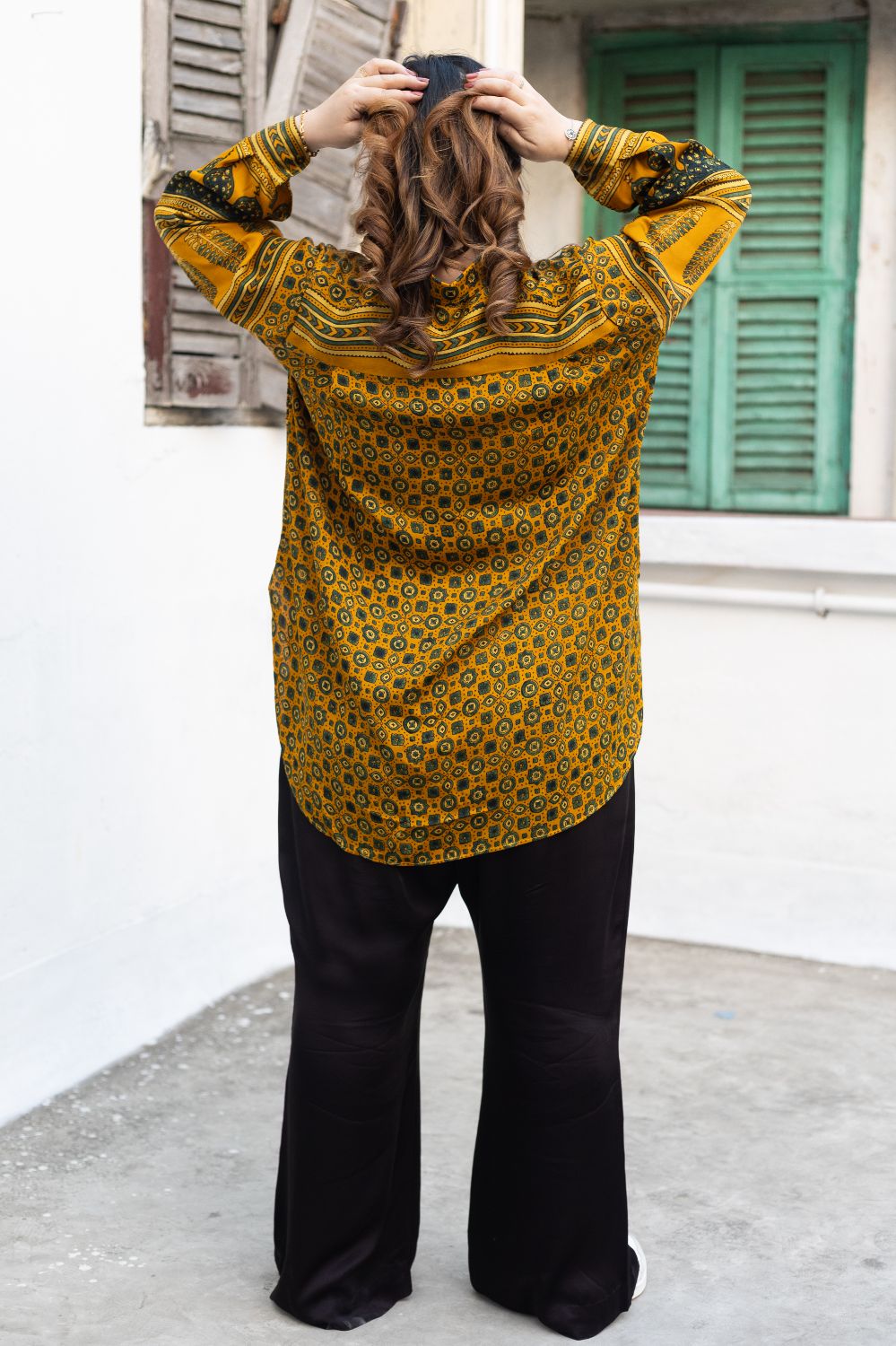 Hyde Yellow Hi-Low Shirt with Pants