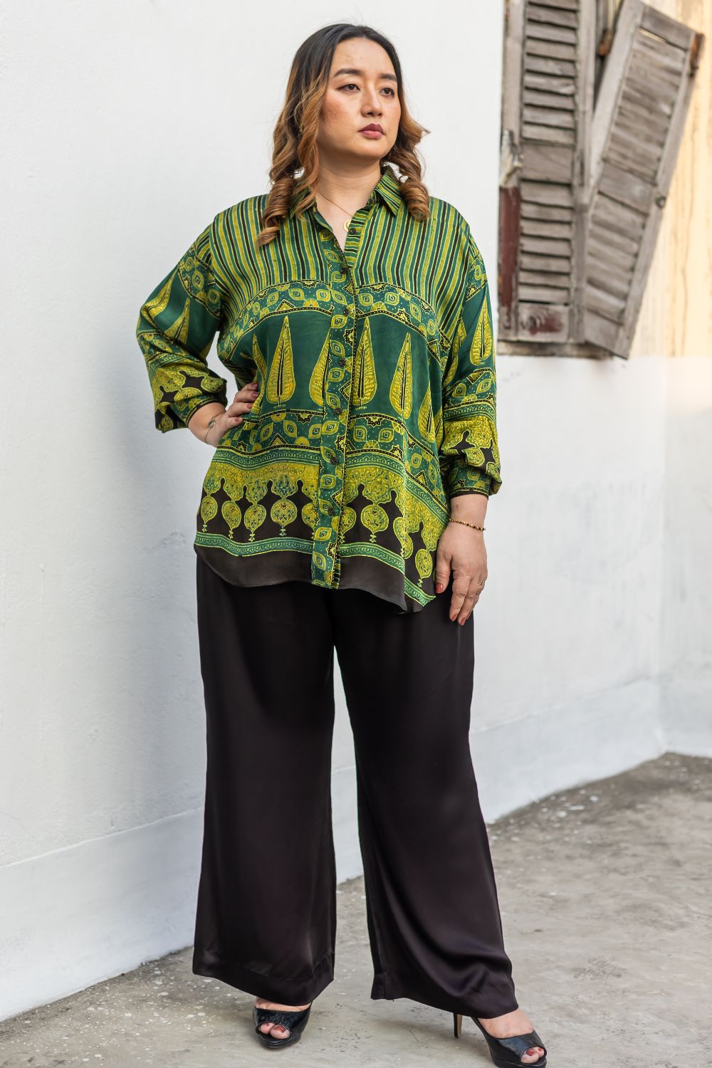 Hyde Green Stripes Hi-Low Shirt with Pants