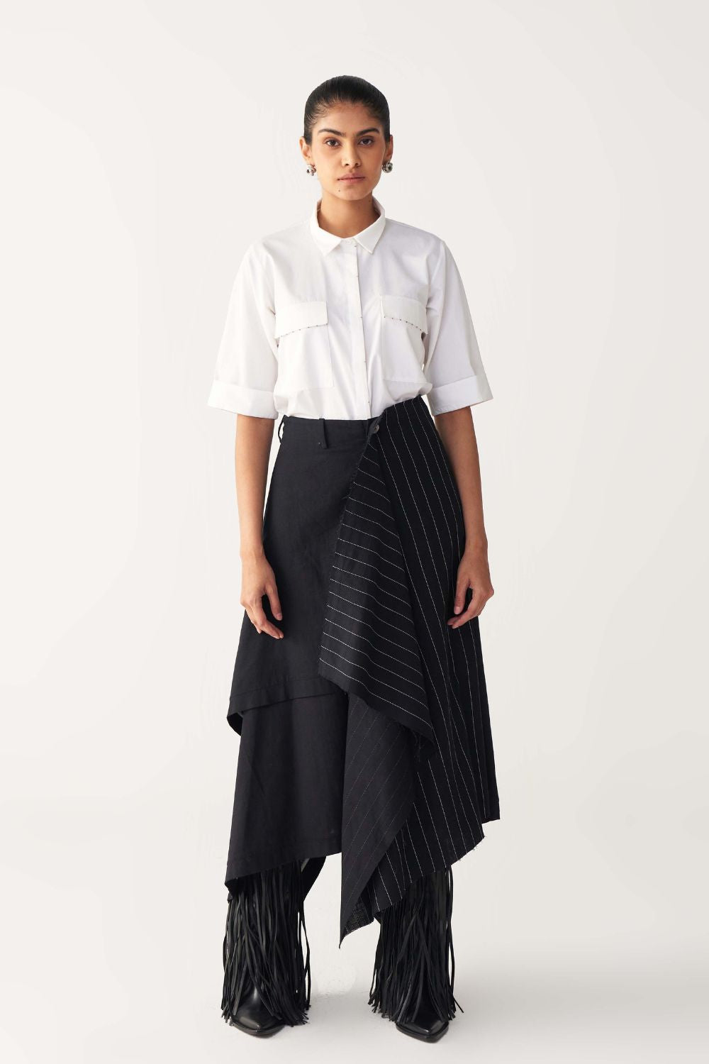 EMB. HANDKERCHIEF SKIRT CO-ORD-BLACK & WHITE