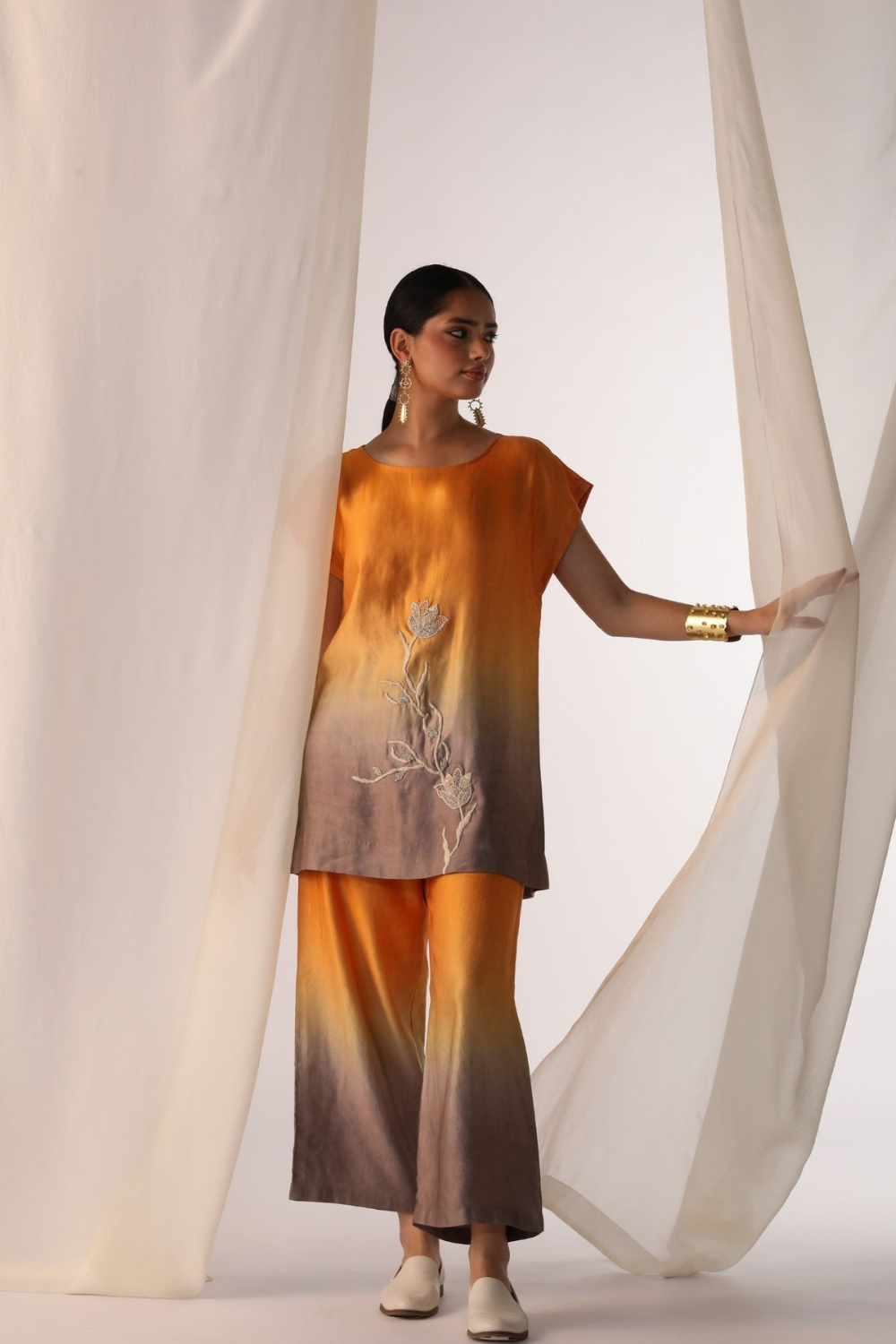 Linen satin ombre co-ord set with floral handwork