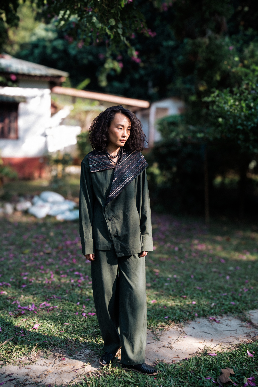 Upcycled Handwoven Arrow collar shirt - Green