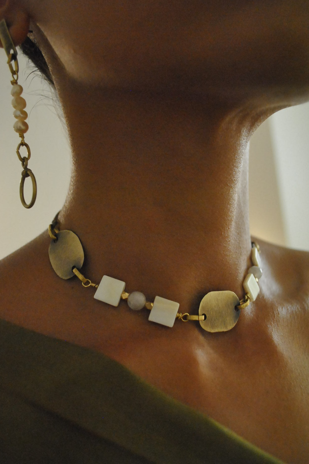MWALA NECKPIECE