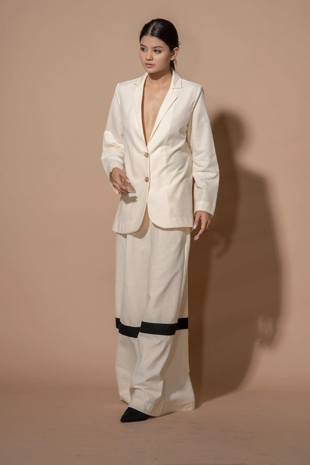 Vanilla
  Jacket
