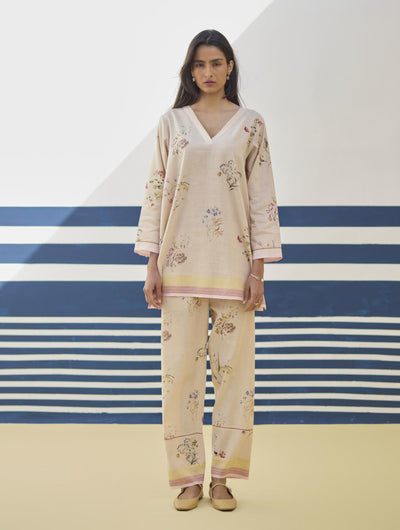 Raha Watercolour Floral Kurta Set
- Sand