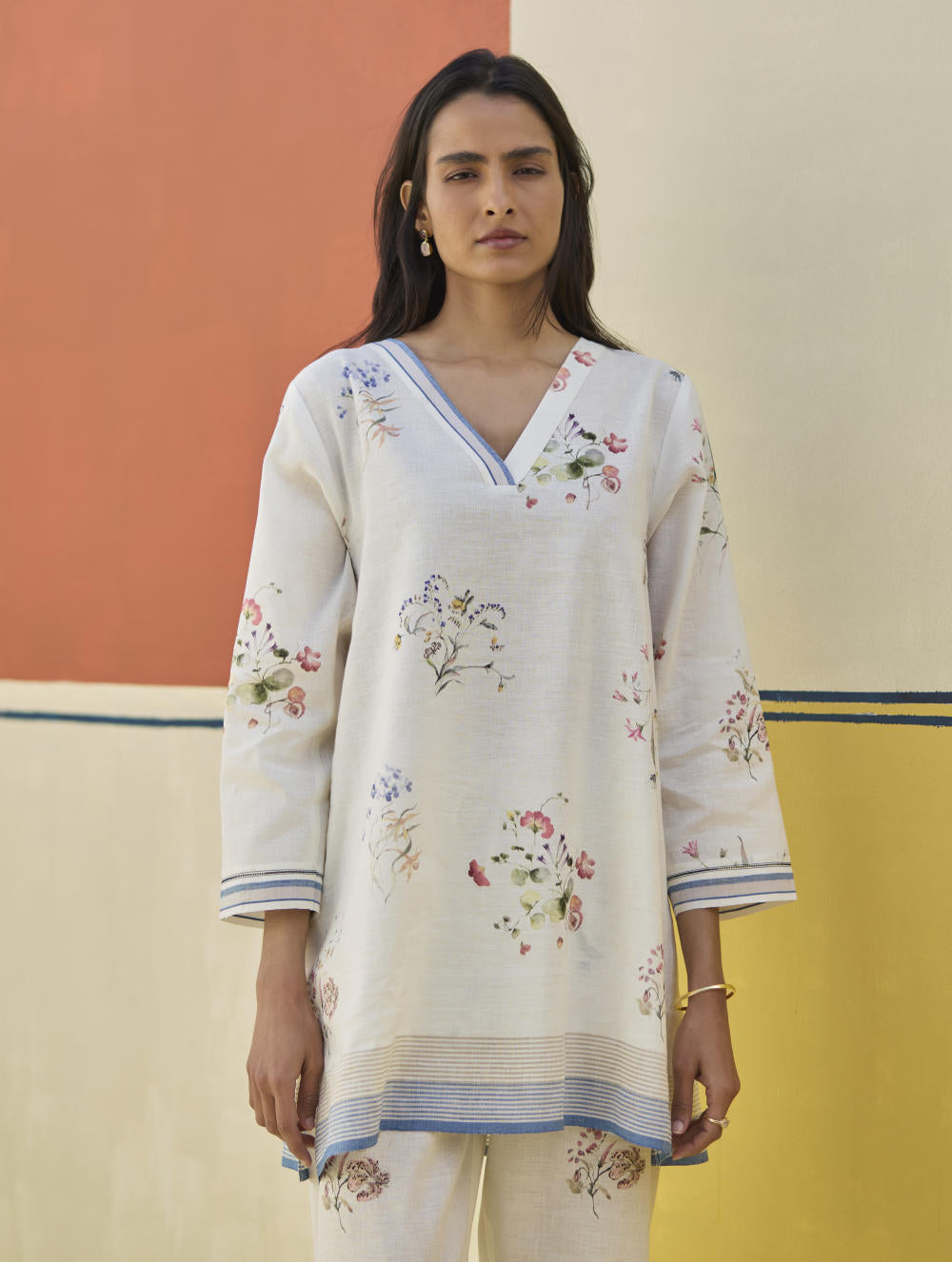 Raha Watercolour Floral Kurta - Ivory