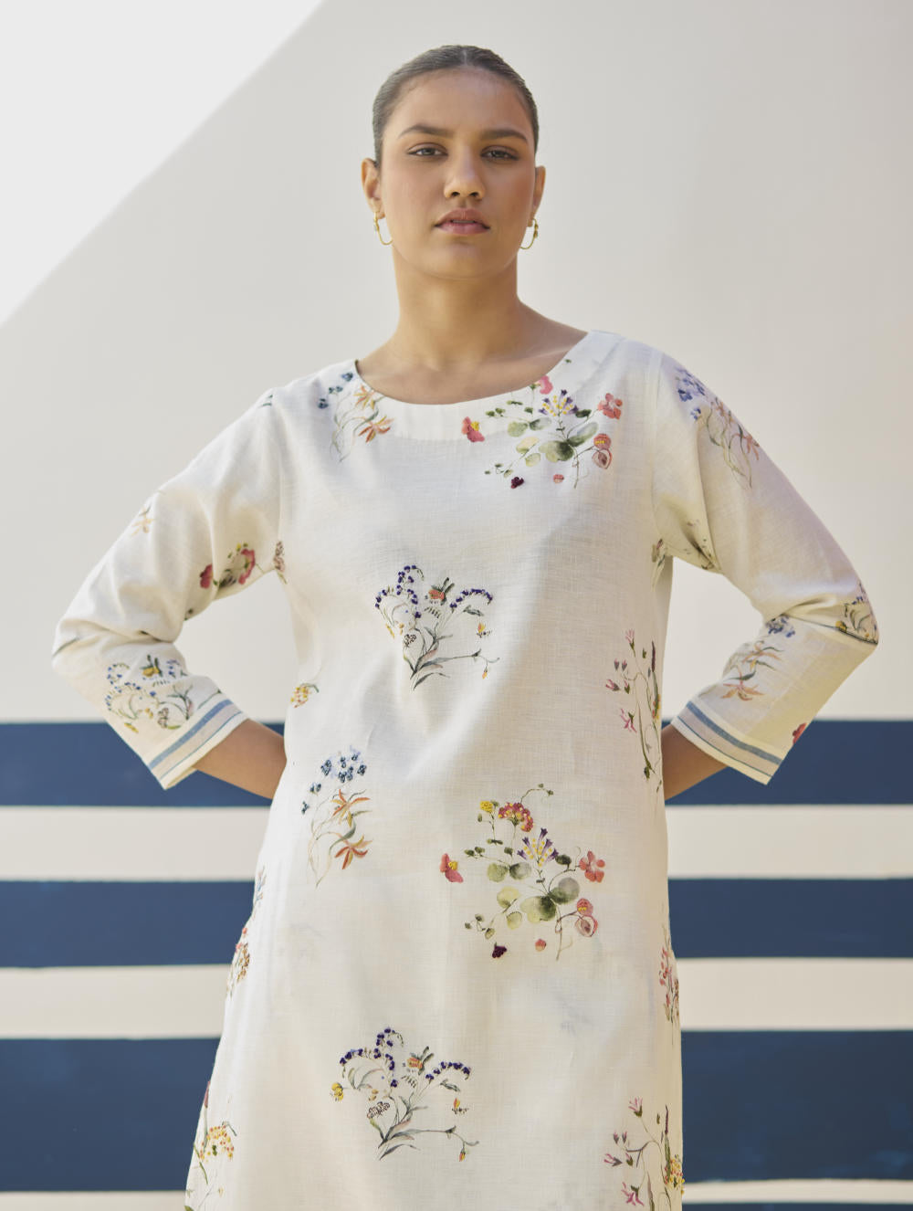 Kera Floral Hand-Embroidered Kurta - Ivory