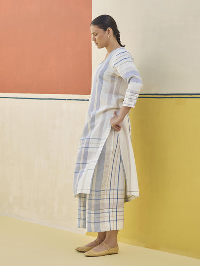 Misa Check Linen Kurta - Ivory