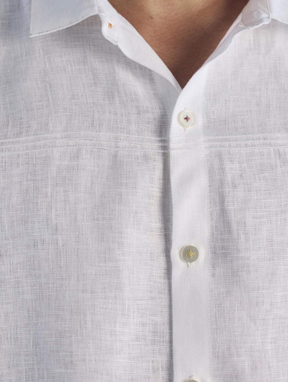 Kai Pintuck Linen Shirt - White