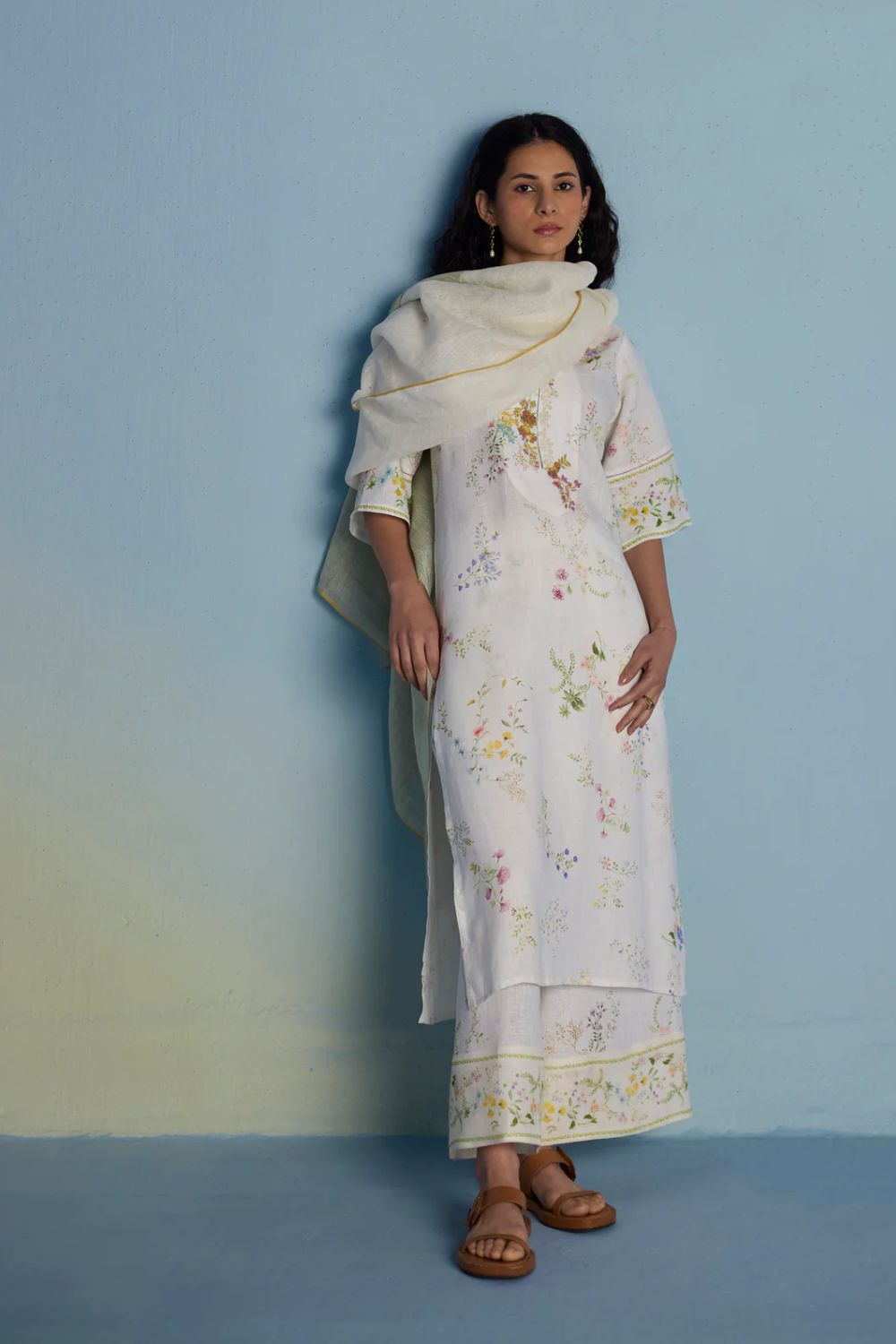 Para Hand-Embroidered Linen Kurta Set  - White