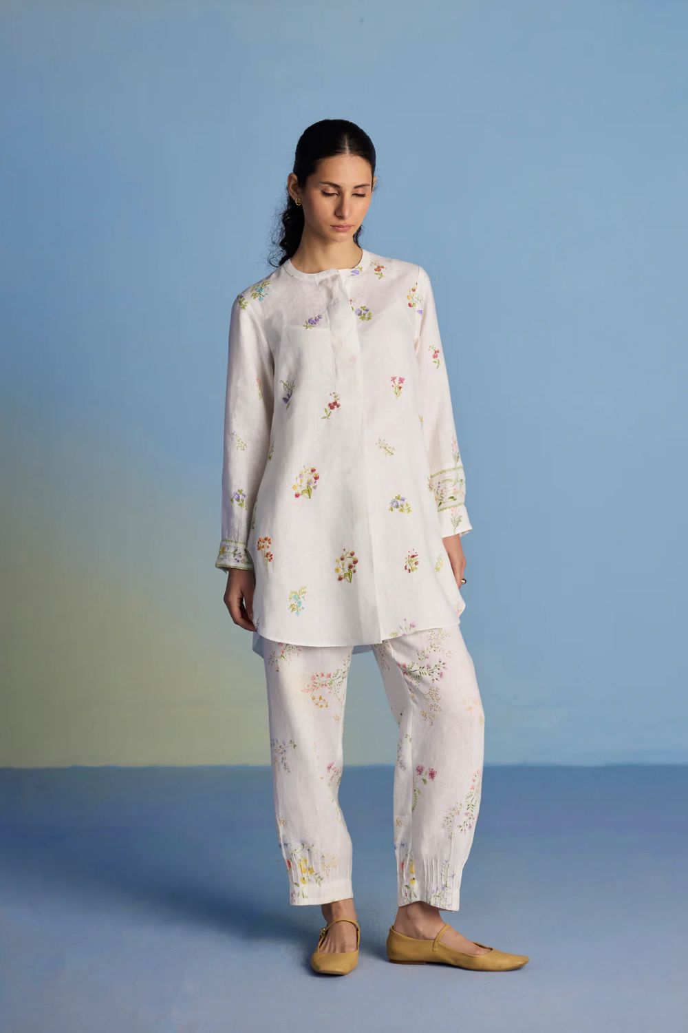 Anya Hand-Embroidered Floral Linen Co-ord Set - White