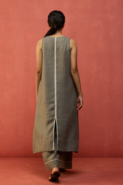 Rohe Sleeveless Linen Kurta Set - Grey
