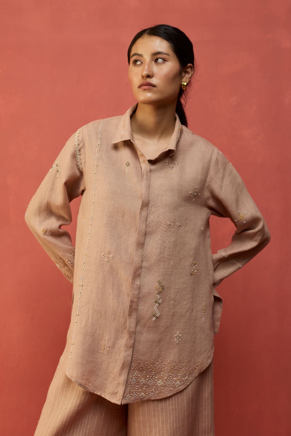 Kira Hand-Embroidered Linen Shirt - Dusty Rose