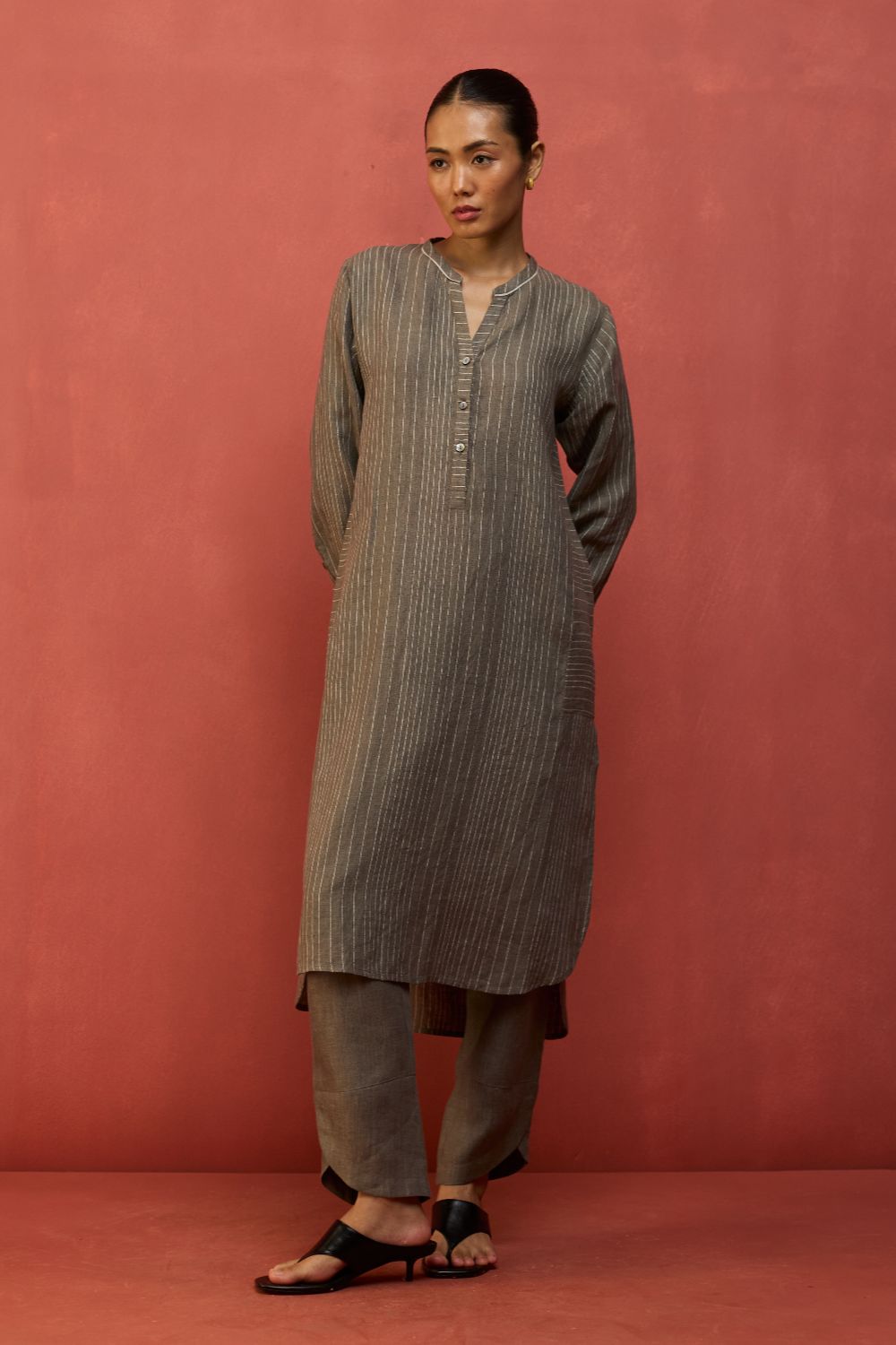Bunka Stripe Linen Kurta - Grey