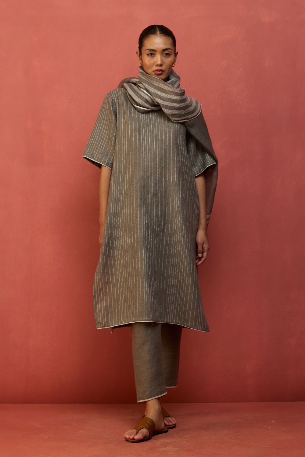 Semma Stripe Linen Kurta - Grey