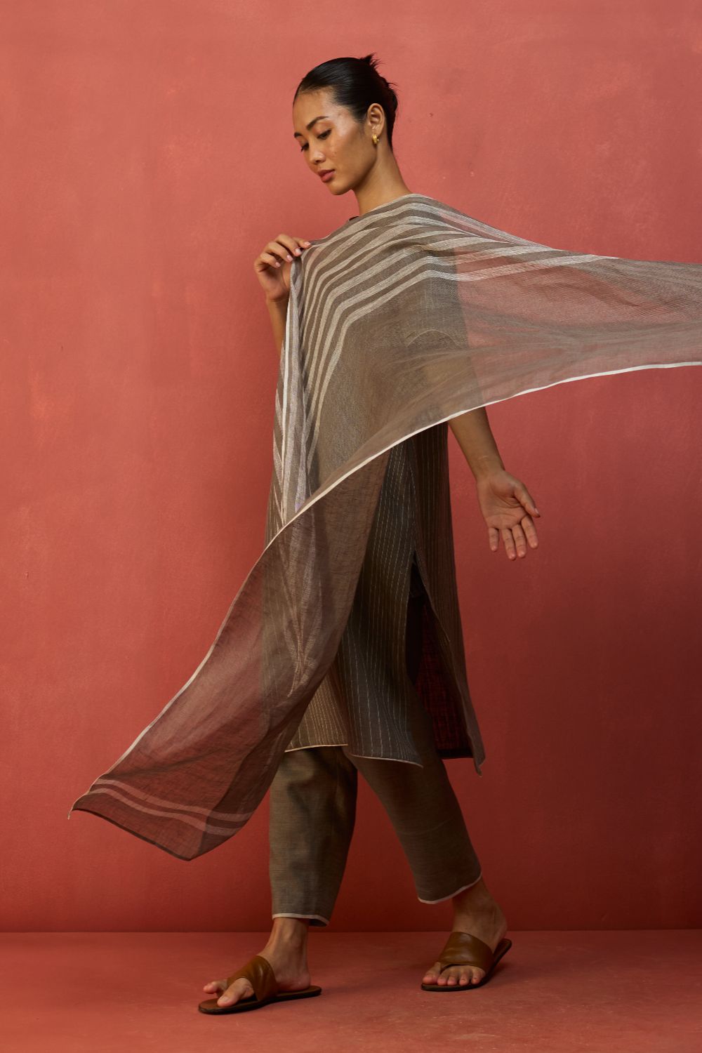 Semma Stripe Linen Kurta - Grey
