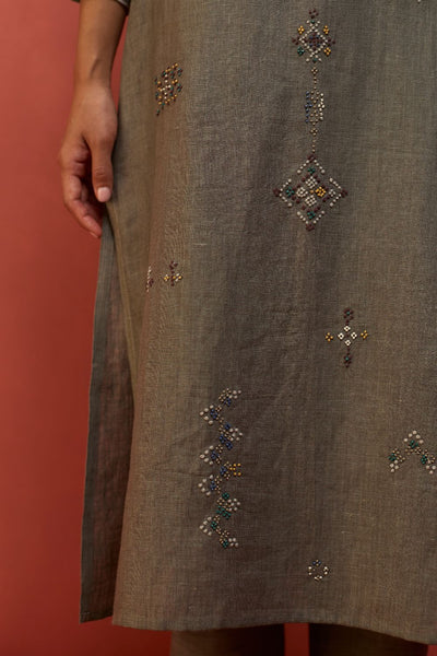 Rena Hand-Embroidered Linen Kurta - Grey