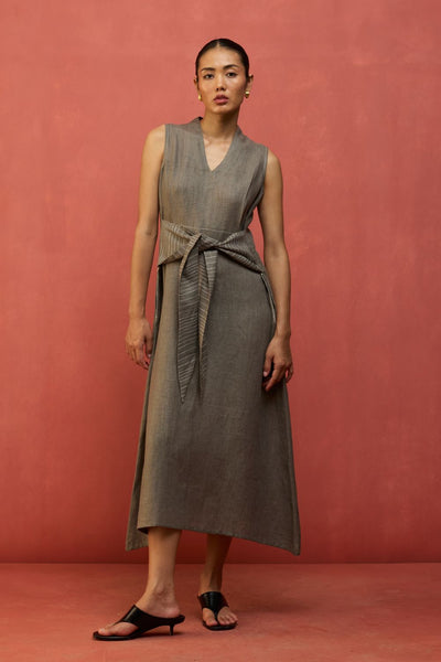 Tako Sleeveless Linen Knot Dress - Grey