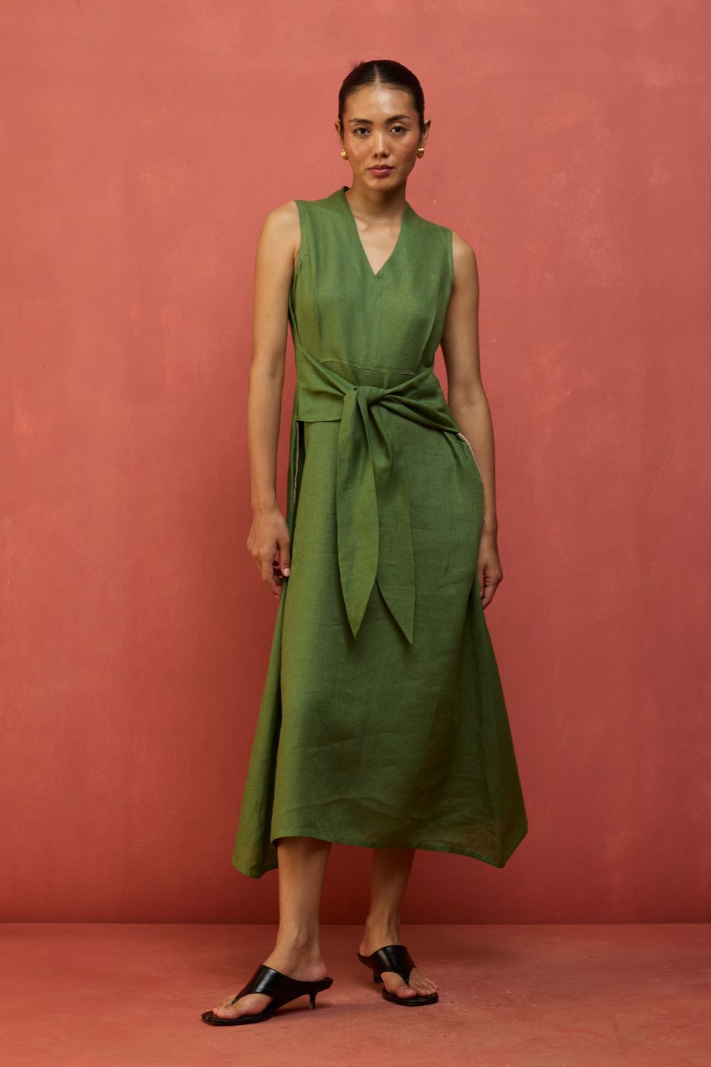 Tako Sleeveless Linen Knot Dress - Fern Green