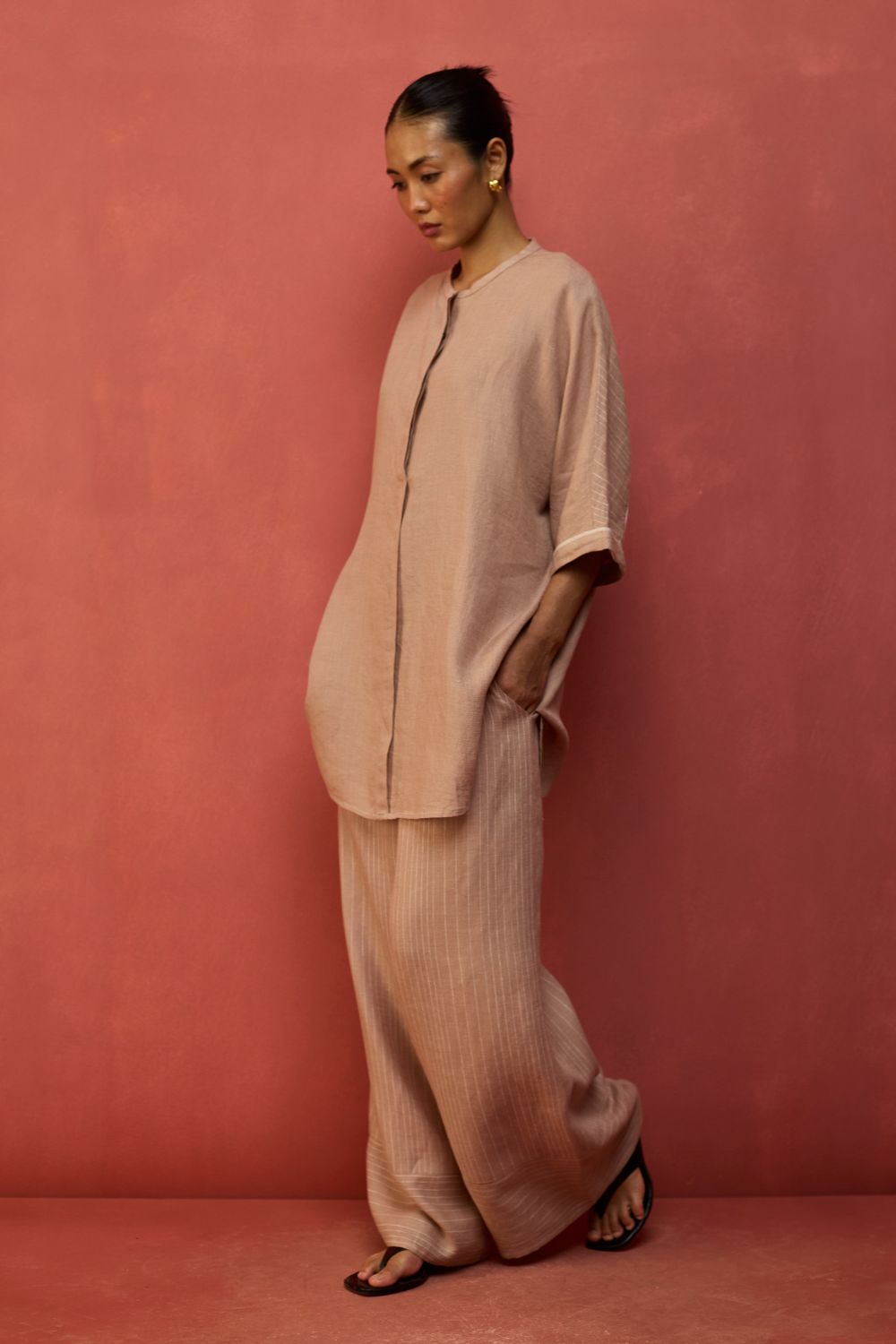 Sumire Curved Hem Linen Top - Dusty Rose