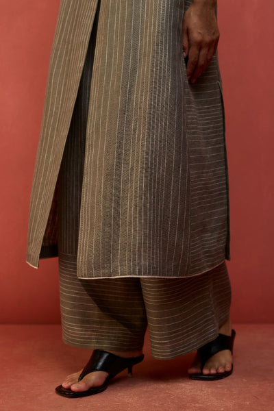 Misato Strip Linen Overlay - Grey