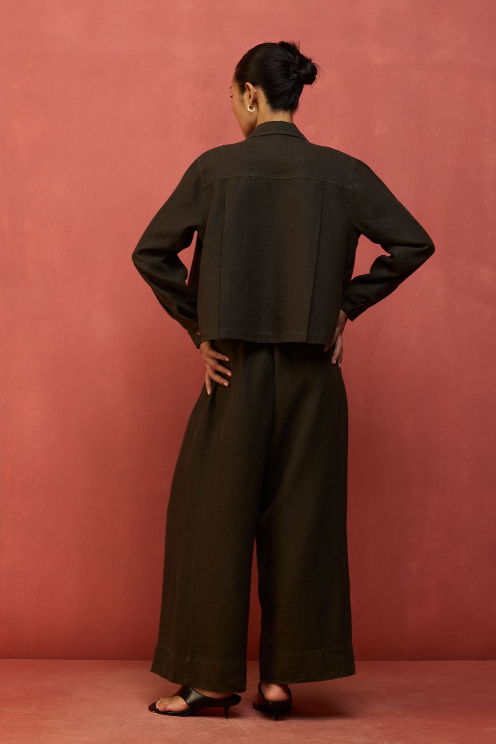 Mekko Pleated Linen Trousers - Charcoal