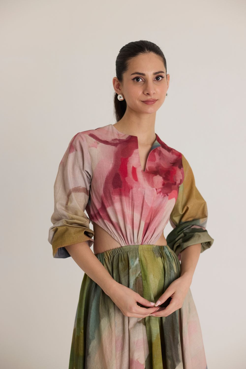 TILLY BOTH SIDE CUT DRESS