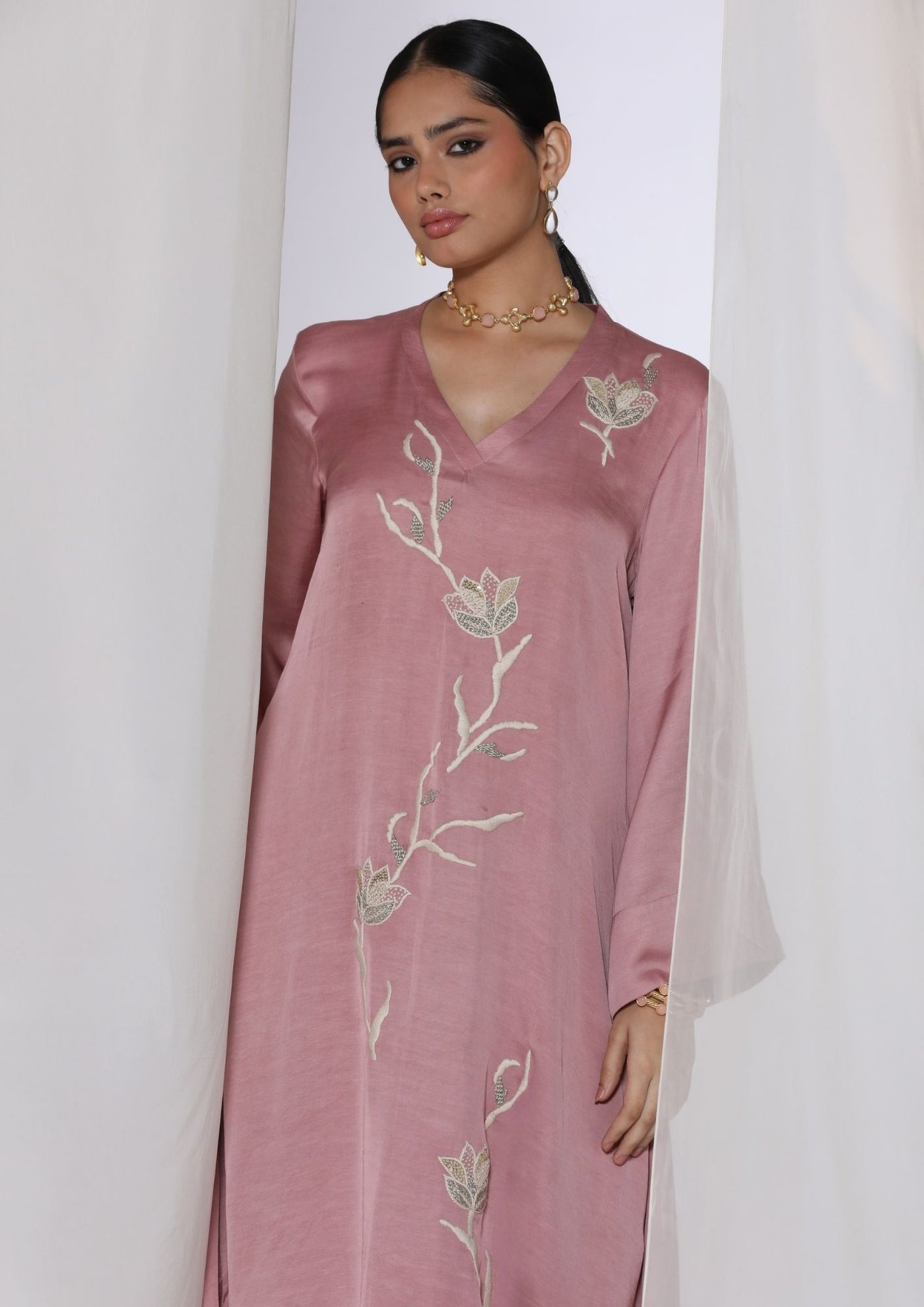 Linen satin kurta with floral handwork embroidery