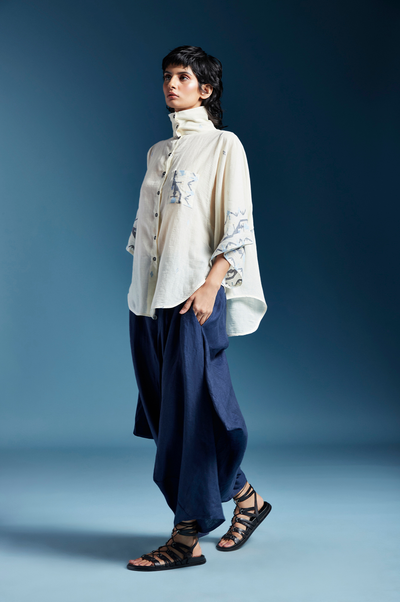 Dela Shirt-White