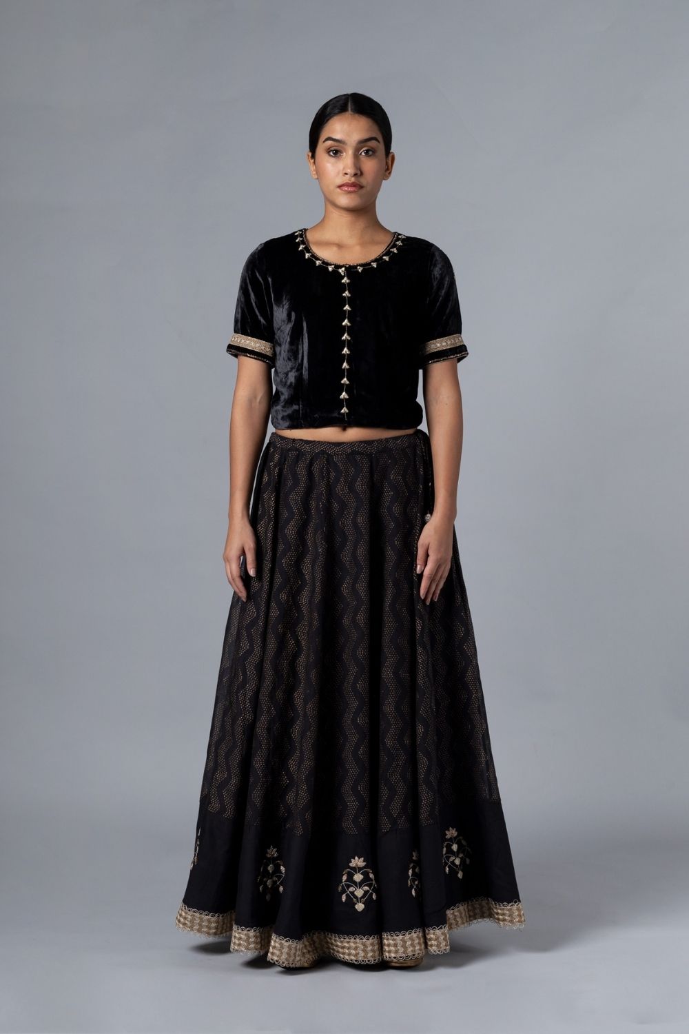 Naseem Lehenga