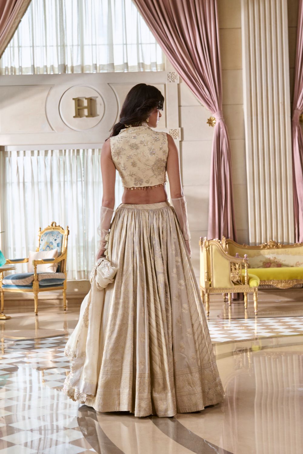 PH-2756 ARUNA LEHENGA SET