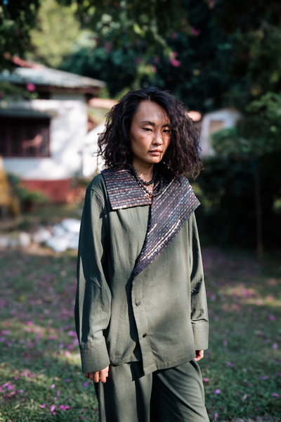 Upcycled Handwoven Arrow collar shirt - Green
