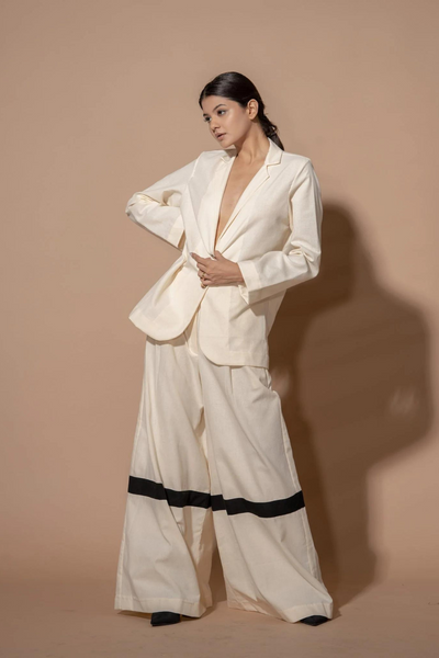 Vanilla
  Jacket