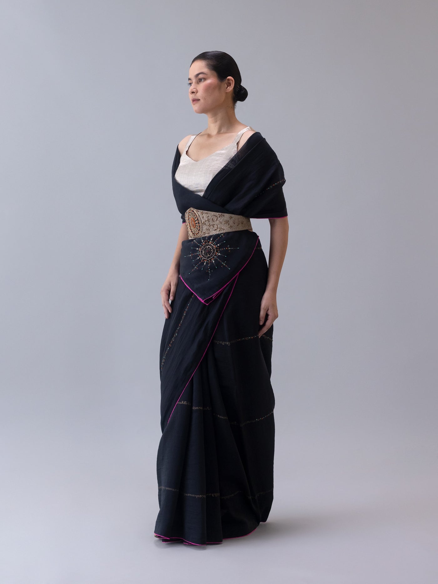 Gyanak Saree-Black