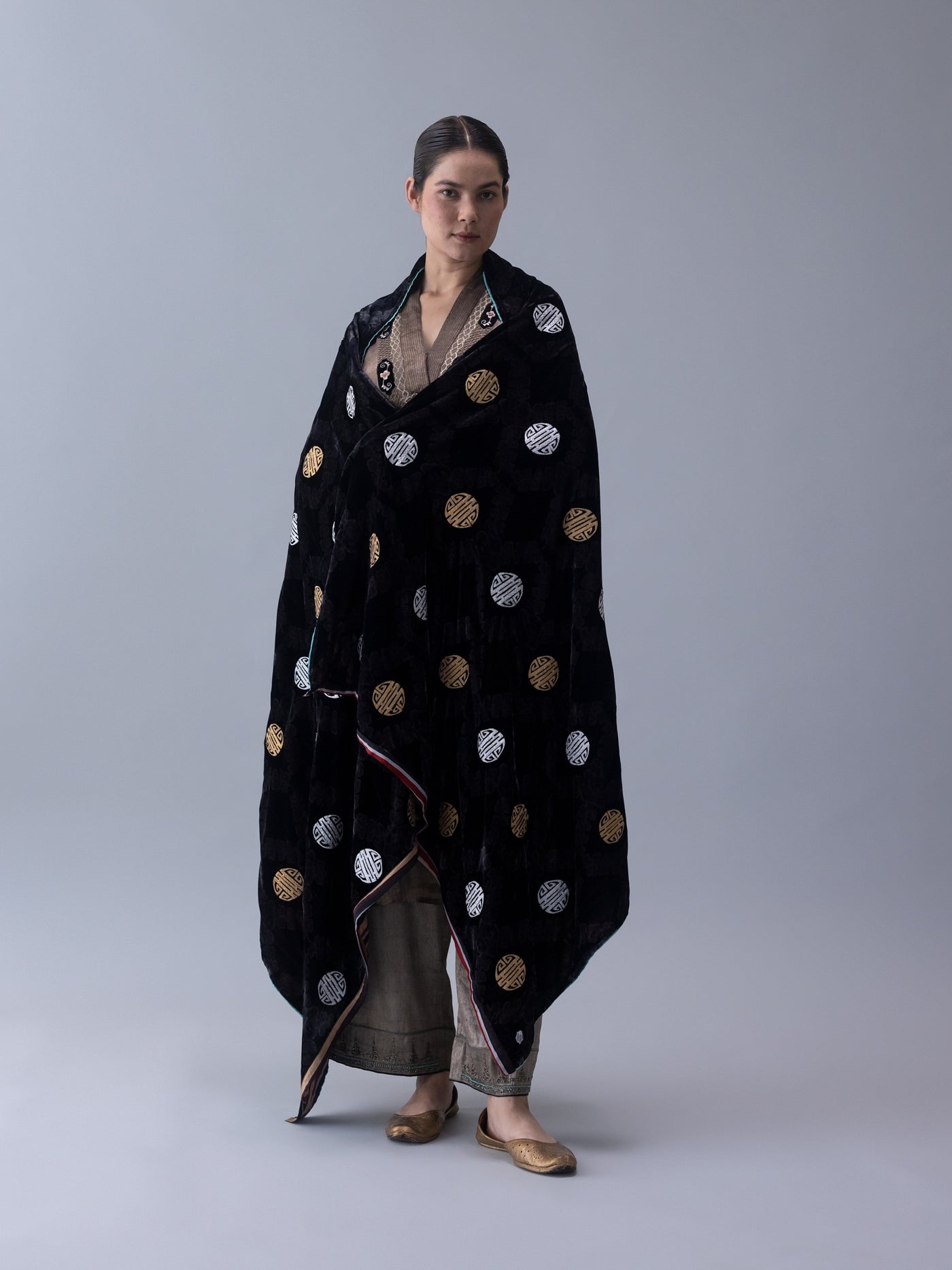 Ngul Dupatta-Black/Stone
