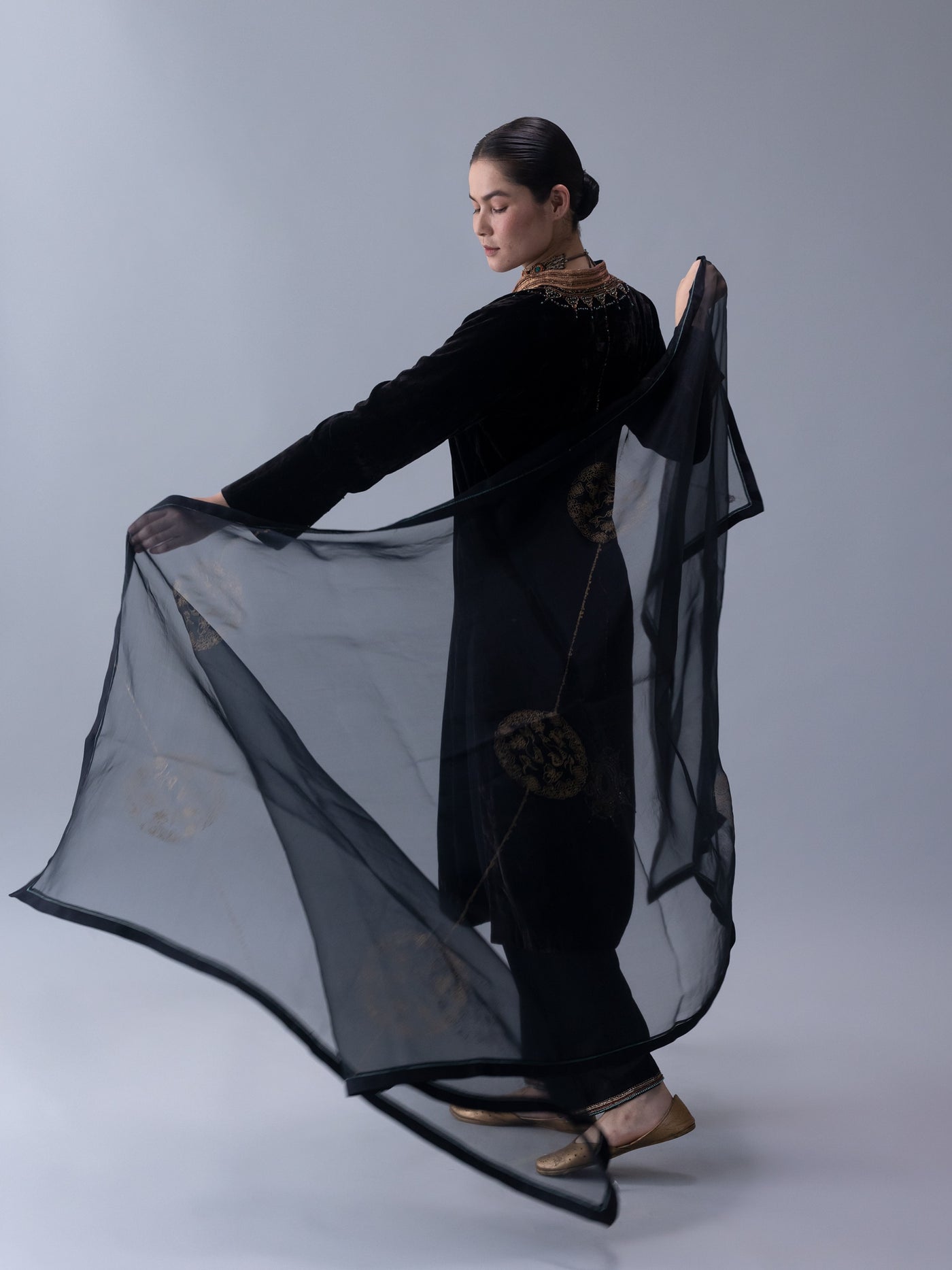 Kunzang Dupatta-Black