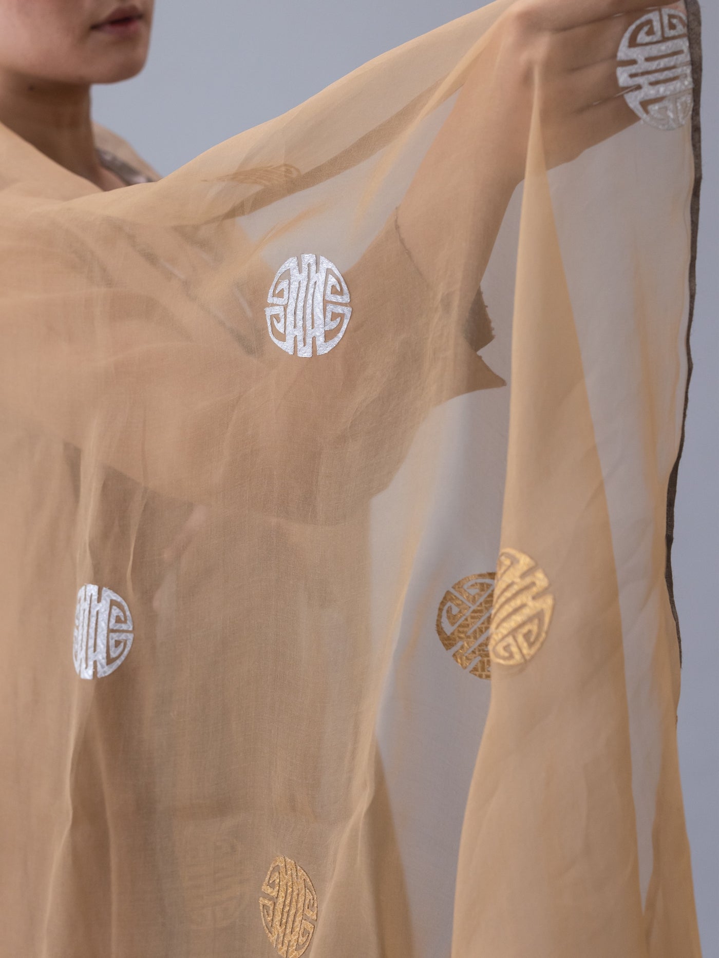 Yarki Dupatta-Beige