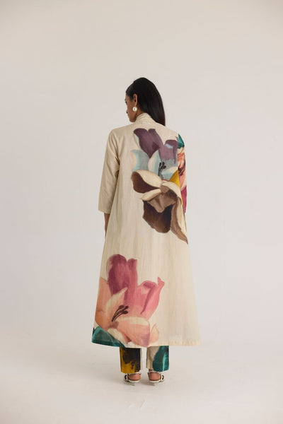 LILA LONG V NECK KURTA
