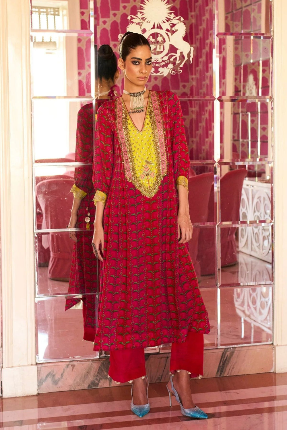 Retro Raani Red Silk Yoke Kurta Set