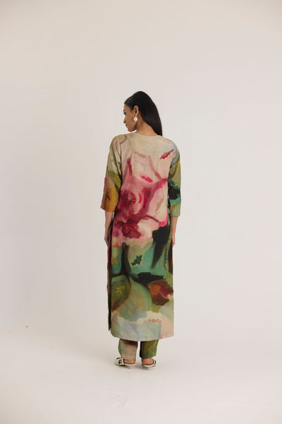 TILLY EMROIDERED LONG V NECK KURTA SET