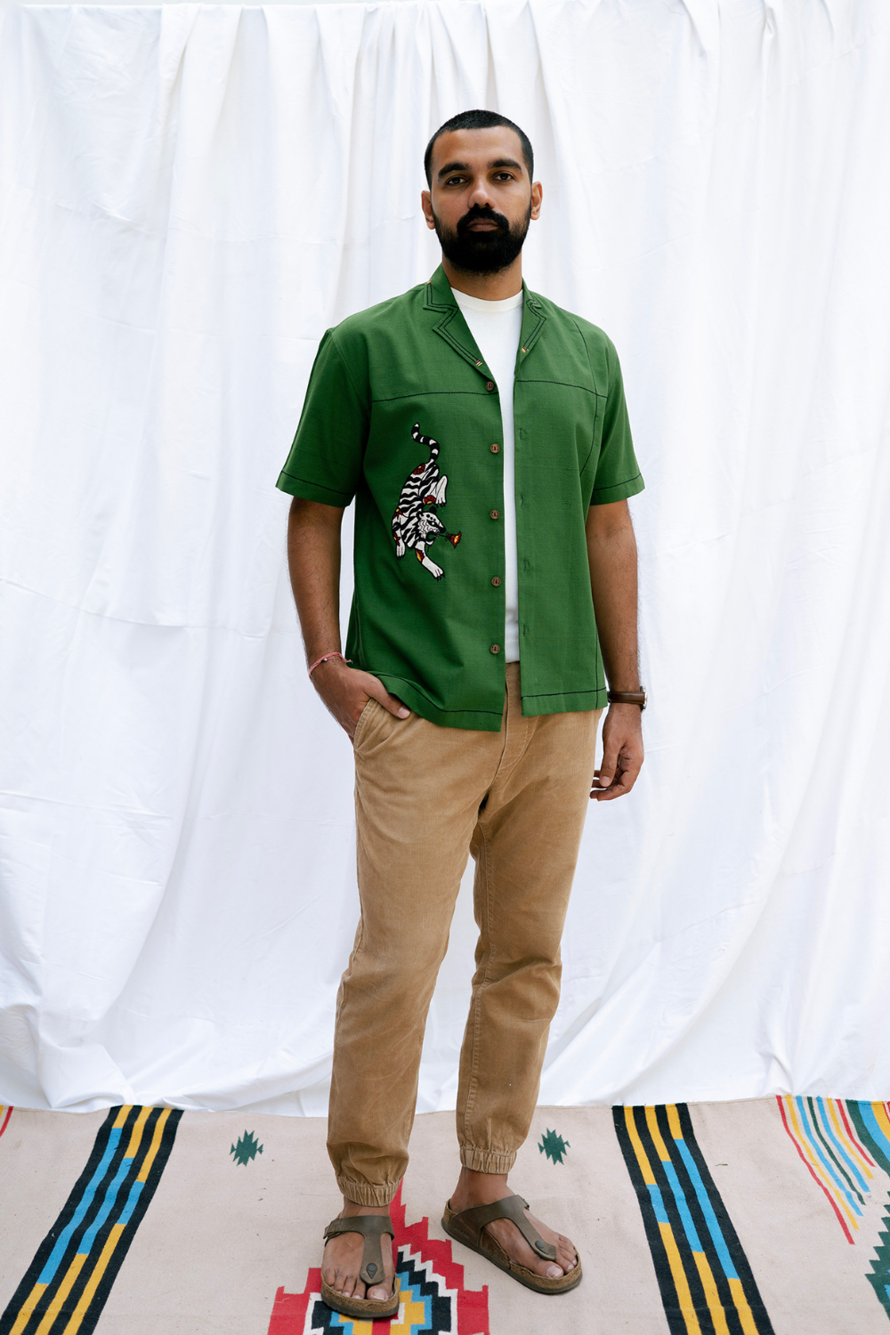TORA APPLIQUE SHIRT