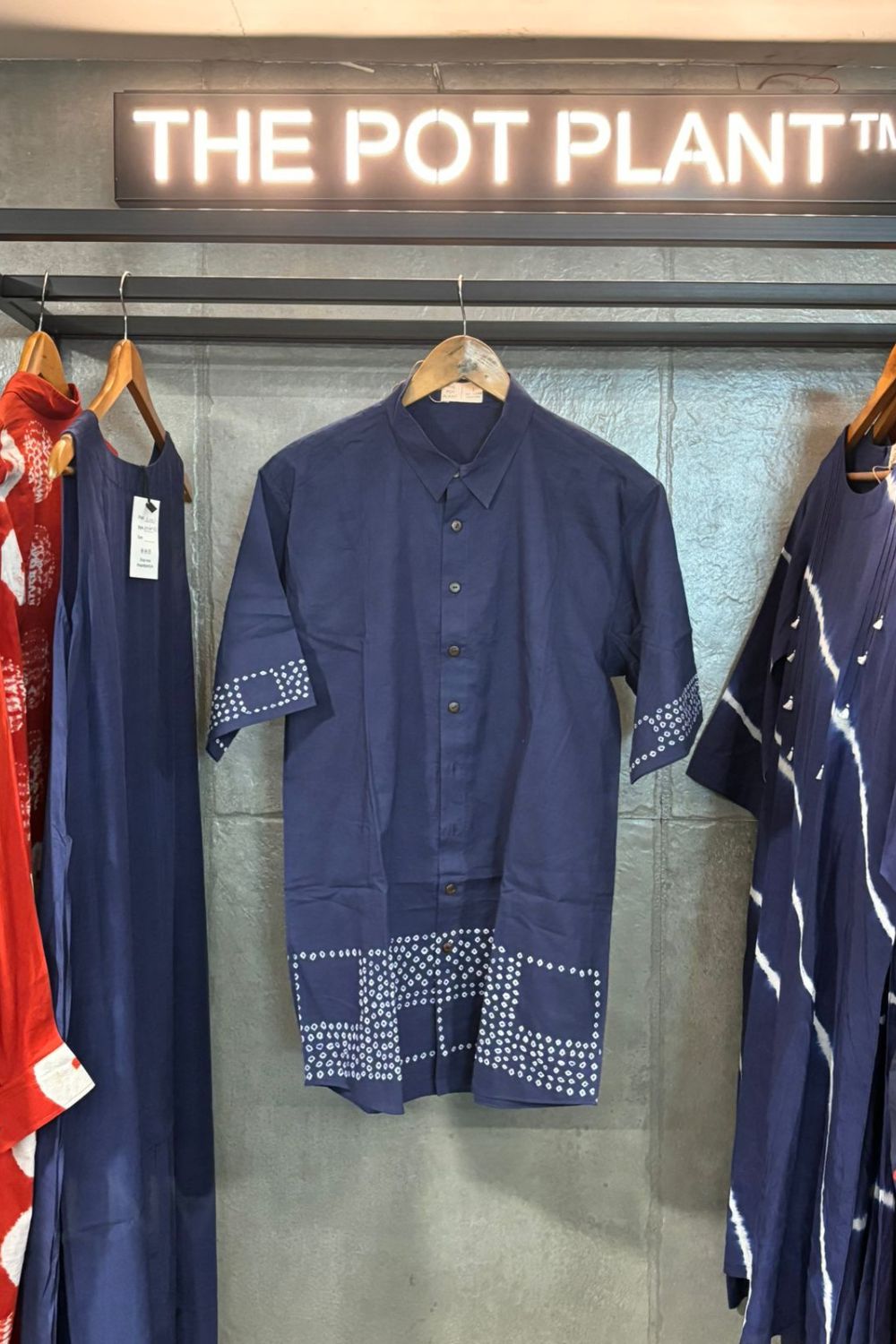 TPPOP24-2 BLUE HAND DONE BANDHANI SHIRT